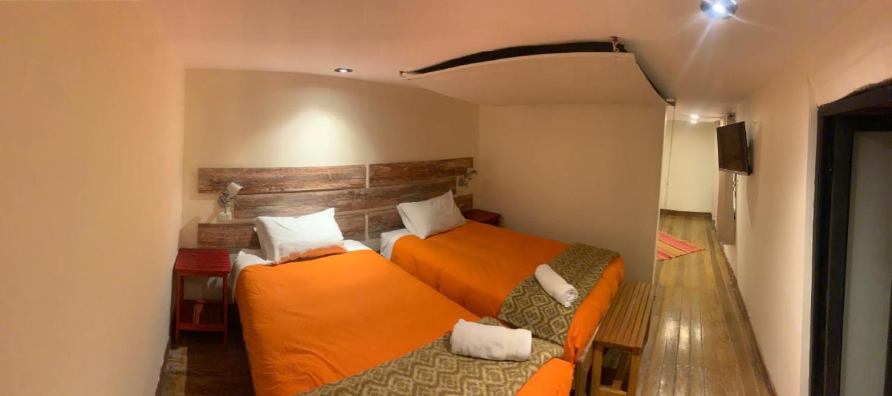 Gaia House Hostel Cusco Bagian luar foto